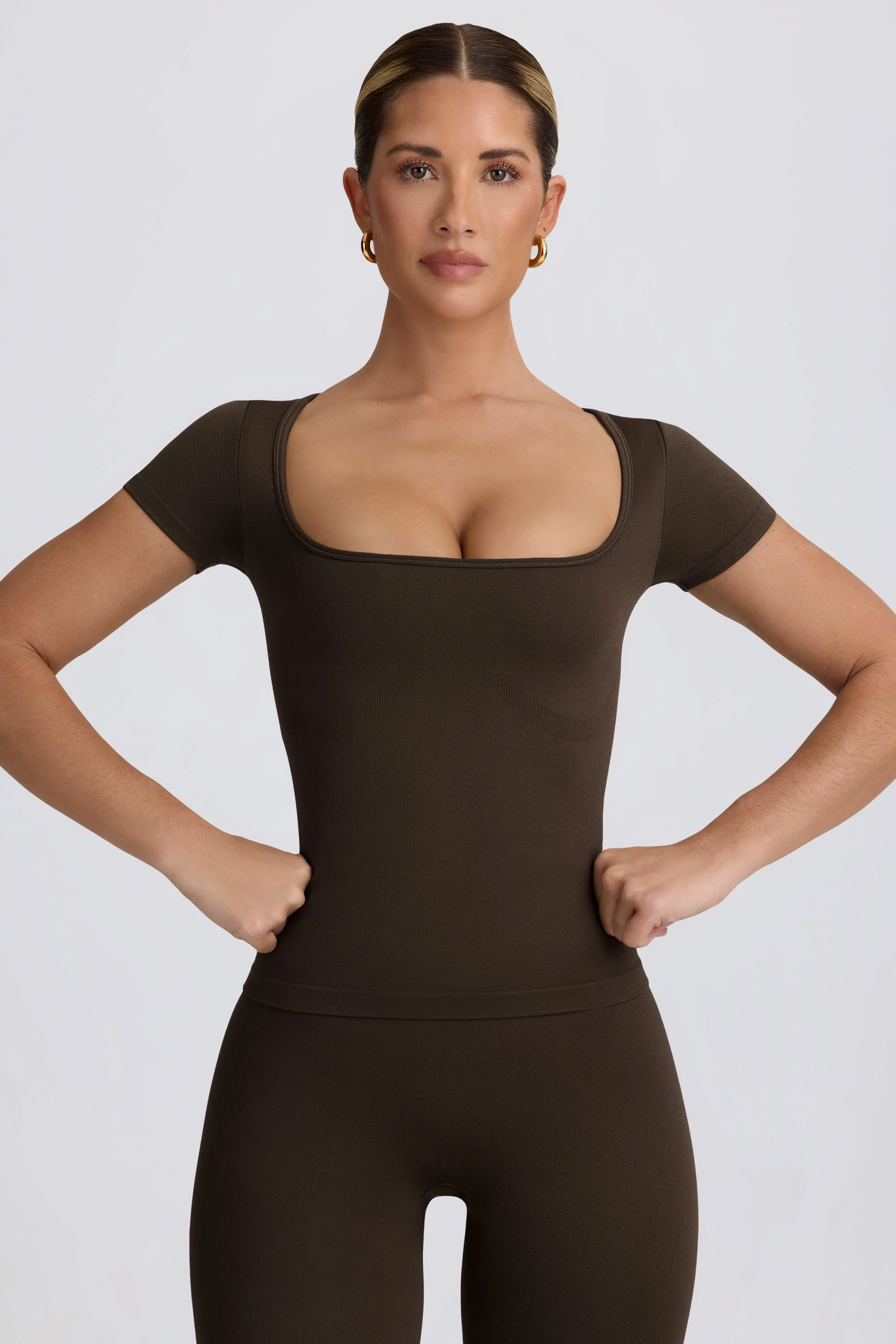 Relaxed Super Sculpt Seamless T-Shirt in Brown Smart