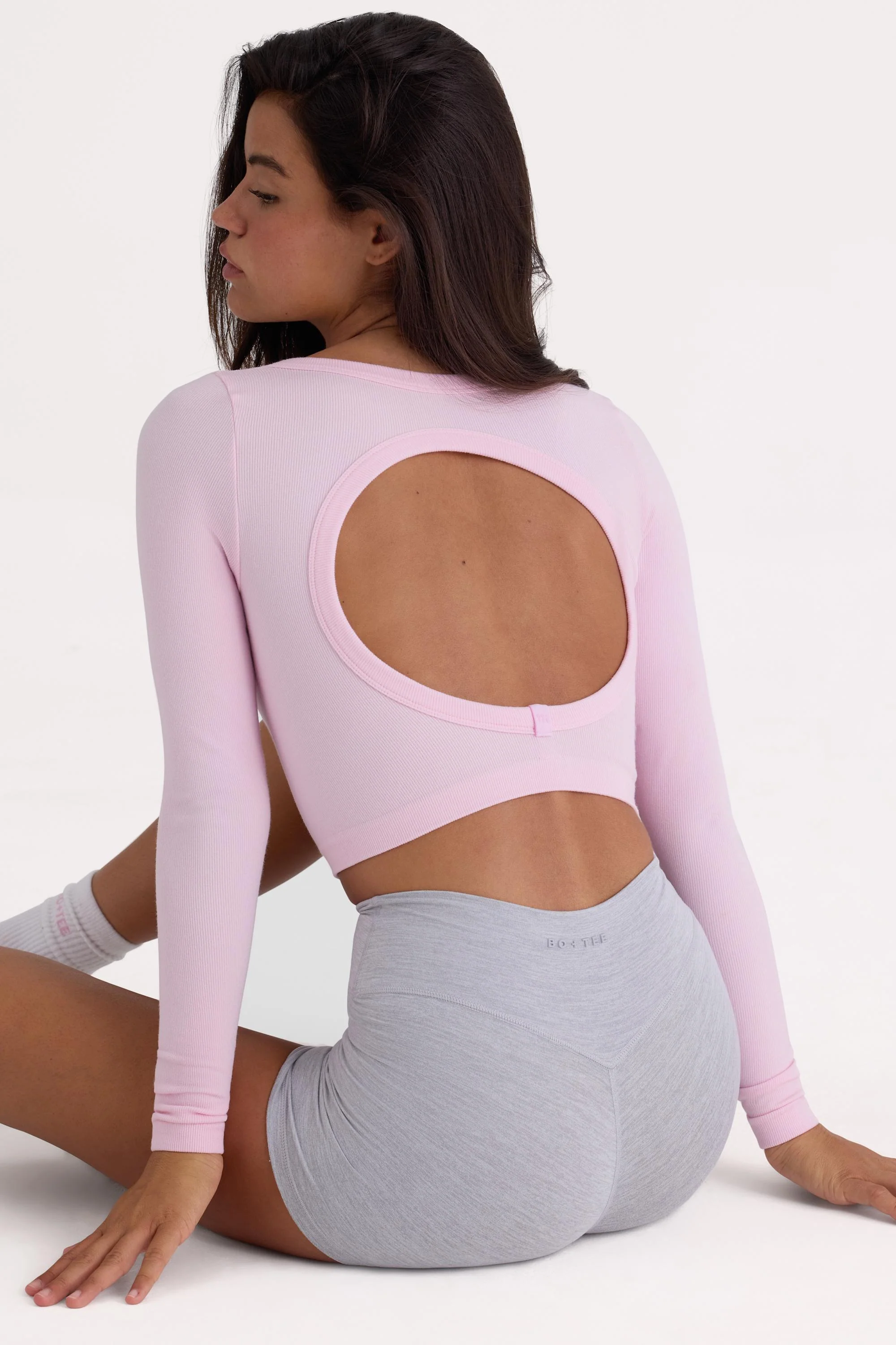 Prestigious Seamless Soft Rib Cut-Out Crop Top in Powder Pink Modern