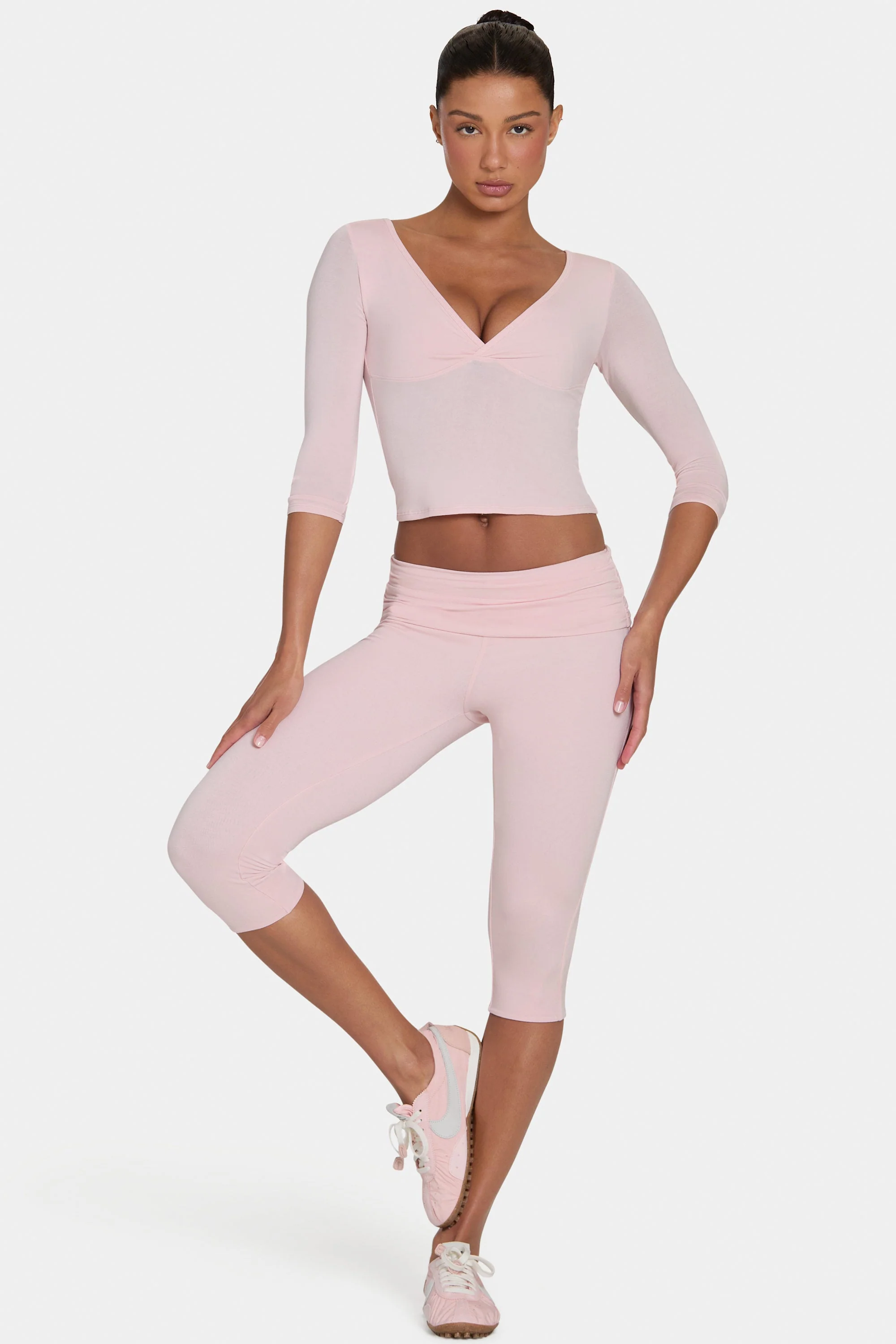 Relaxed ButterCloud™ Capri Leggings in Blush Proven
