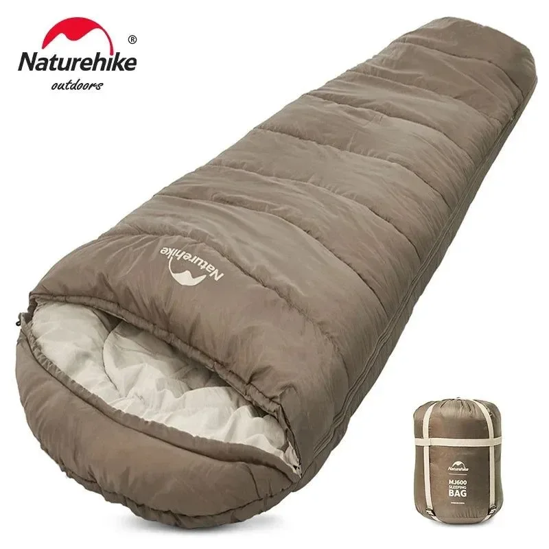 Soft Lightweight Envelope-Type Polyester Sleeping Bag for Spring Autumn and Winter Camping Top-Quality