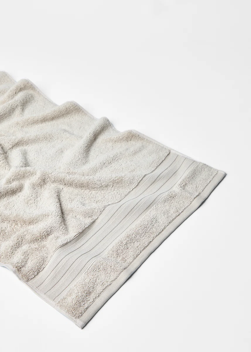 Contemporary Foxford Luxury Cotton Hand Towel - Nacre Official