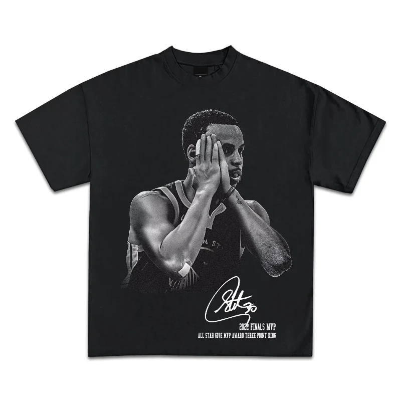 Smart Champion Crew Neck T-Shirt with Portrait Graphic Design Relaxed