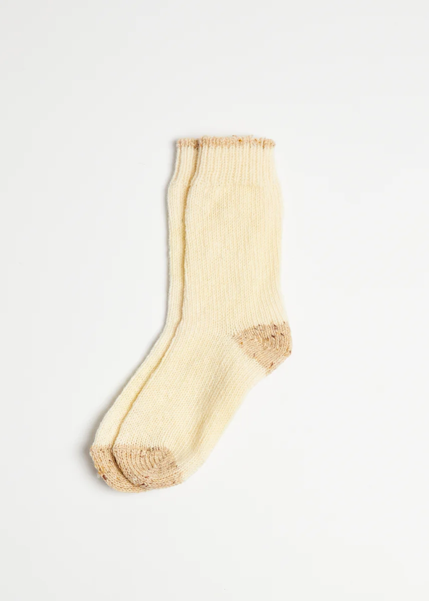 Superior Foxford Women's Walking Socks Ecru Contemporary