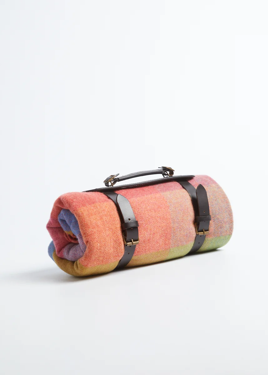 Top-Quality Foxford Throw Carrier Responsible