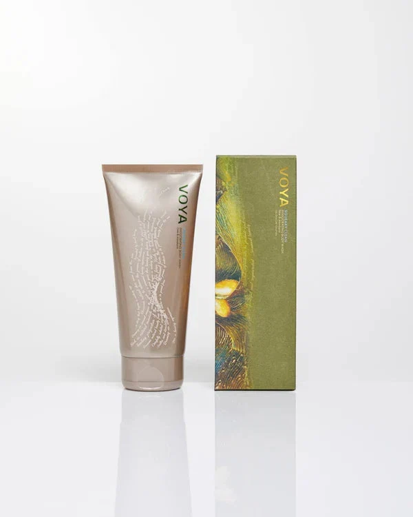Versatile VOYA Squeaky Clean - Invigorating Body Wash Relaxed