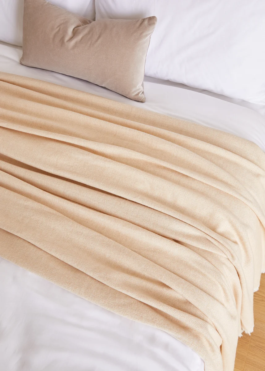 Official Foxford Extra-Large Lambswool Throw Blanket- Camel Proven