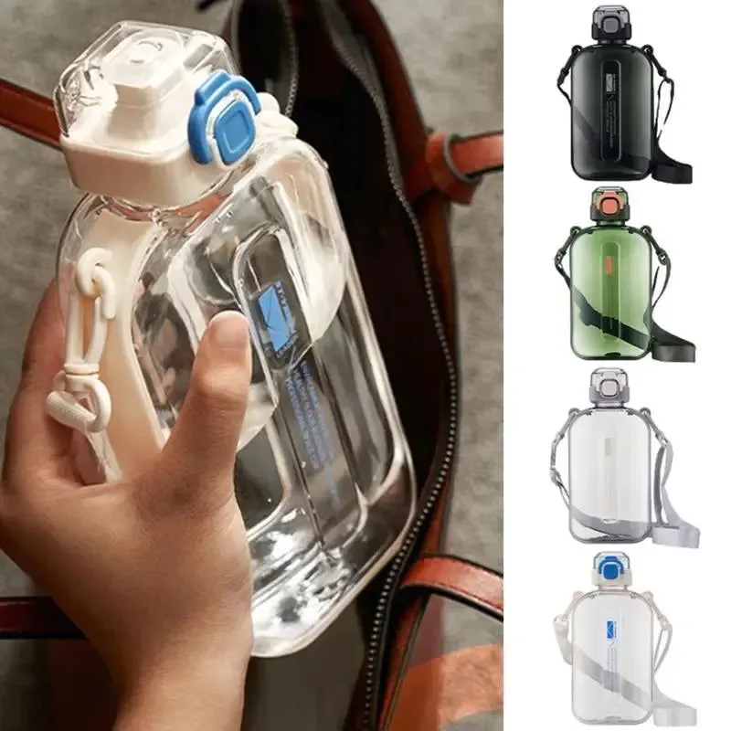 Detailed 750ml Flat Travel Water Bottle – Space-Saving Portable Kettle for Camping Hiking Outdoor Use Functional
