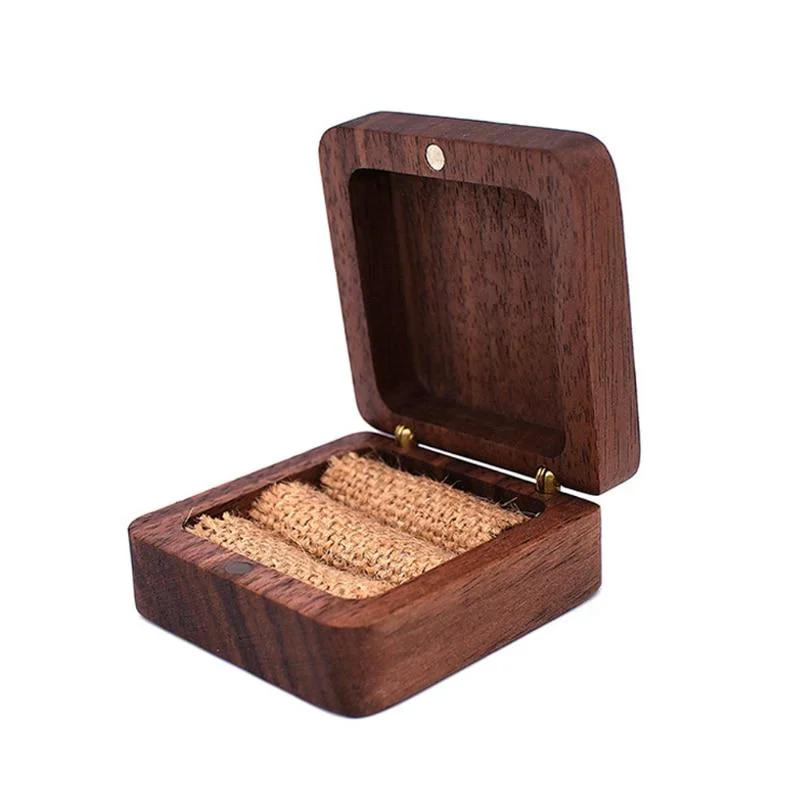 Fashionable Portable Walnut Wood Jewelry Box Fine Crafted